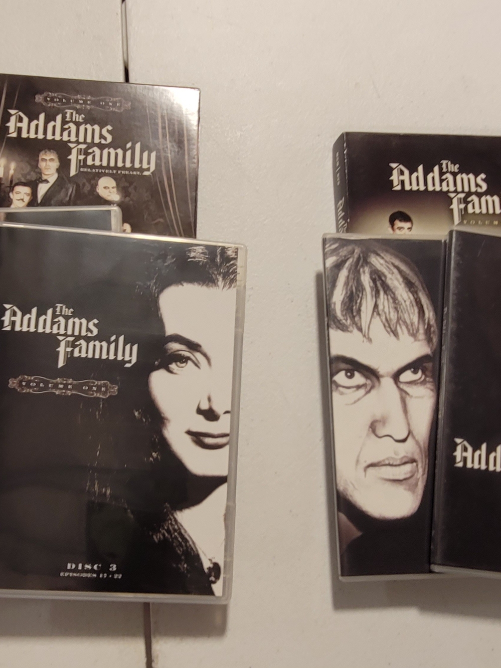 The Adams Family DVD Box Set - Picture 2 of 3